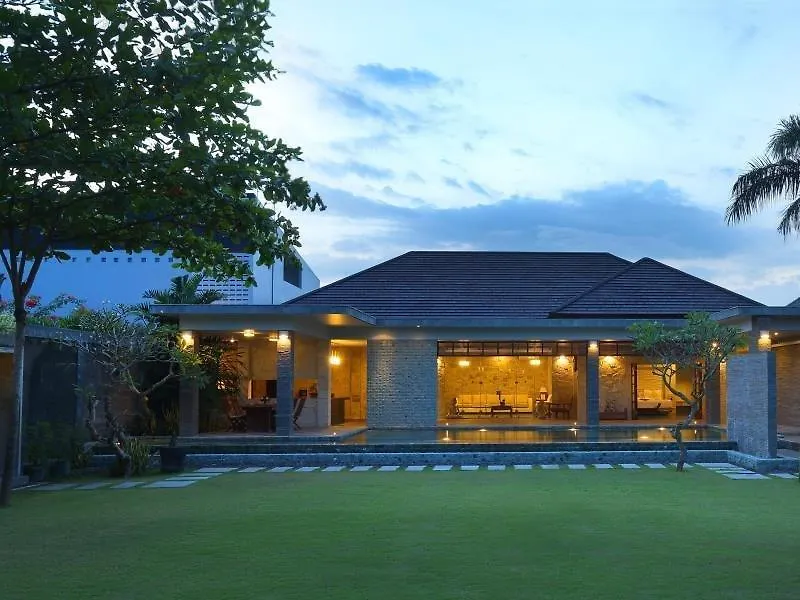 Alindra Villas & Spa Nusa Dua  4*, Nusa Dua (Bali) Indonesia